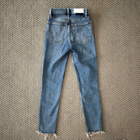 RE/DONE High Rise Ankle Crop Jeans - Picture 3 of 3